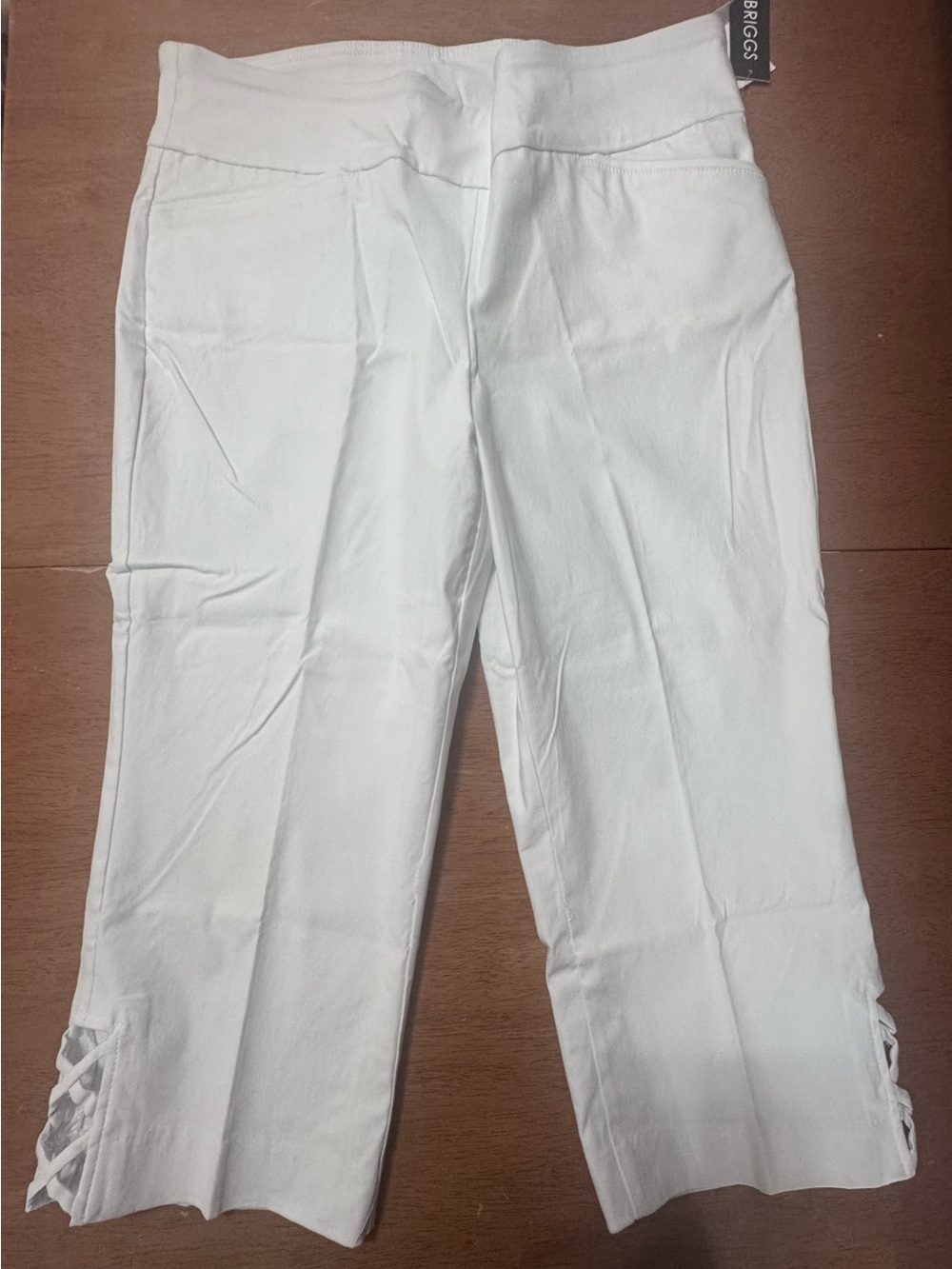 Briggs New York White Cropped Lace-Up Hem Jeans